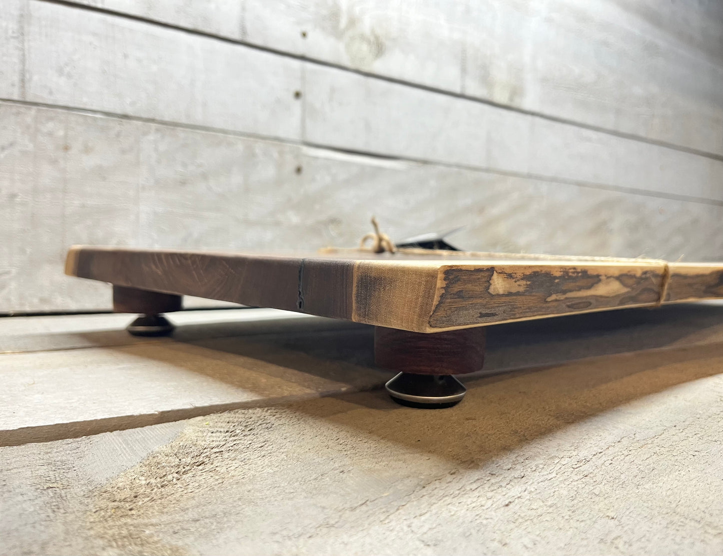 Table Runner with Adjustable Feet (TR104)