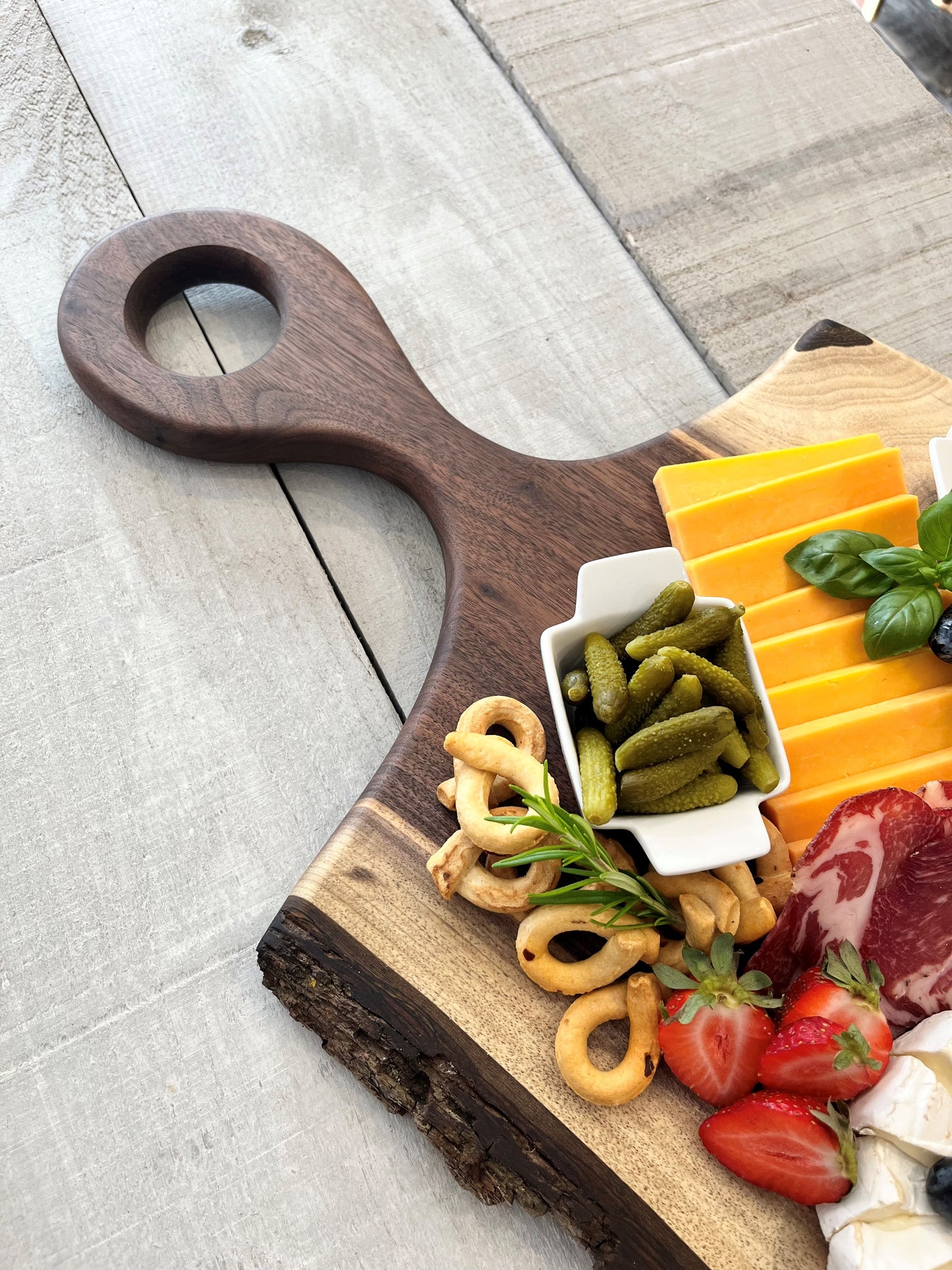 Live Edge Medium Serving Board (WBM600)