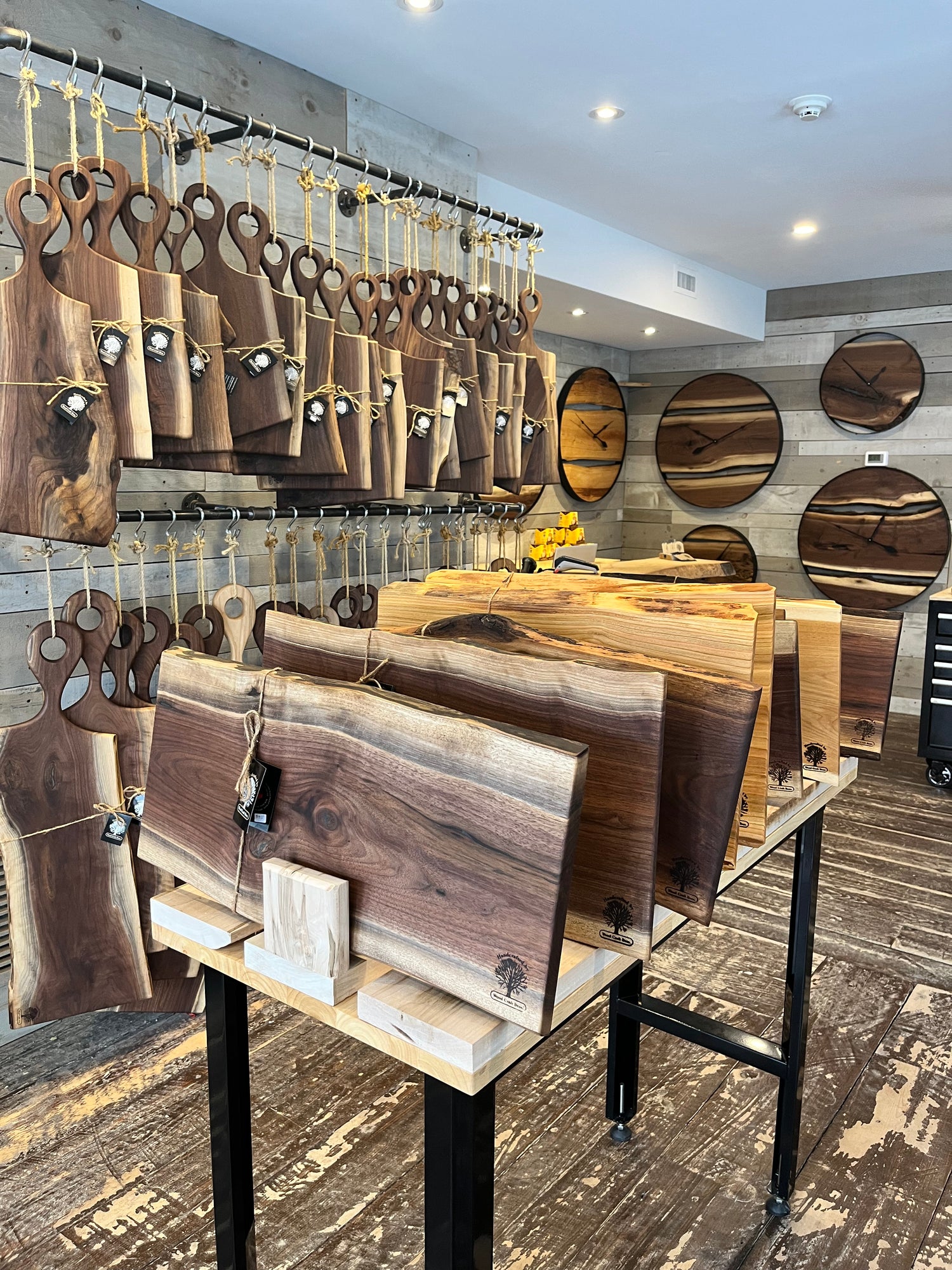 EndGrain Butcher Blocks vs. Charcuterie Boards Woodcraft Bros Wood